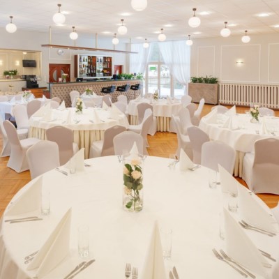 конференц-орталығы демалыс орны Польшадағы демалыс орны Надарзин Варшава